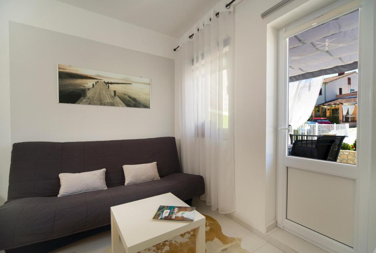 Apartment Katy Pula Dış mekan fotoğraf